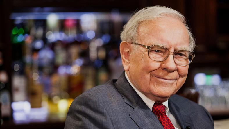 巴菲特谈金融危机十周年:我们所有人都是多米诺骨牌